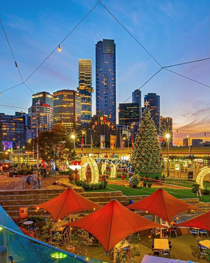 The worlds most Amazing Christmas Lights 12 Christmas-in-Melbourne